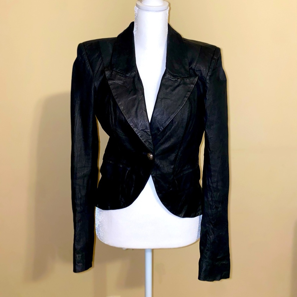 illia 100% genuine leather black jacket size 4